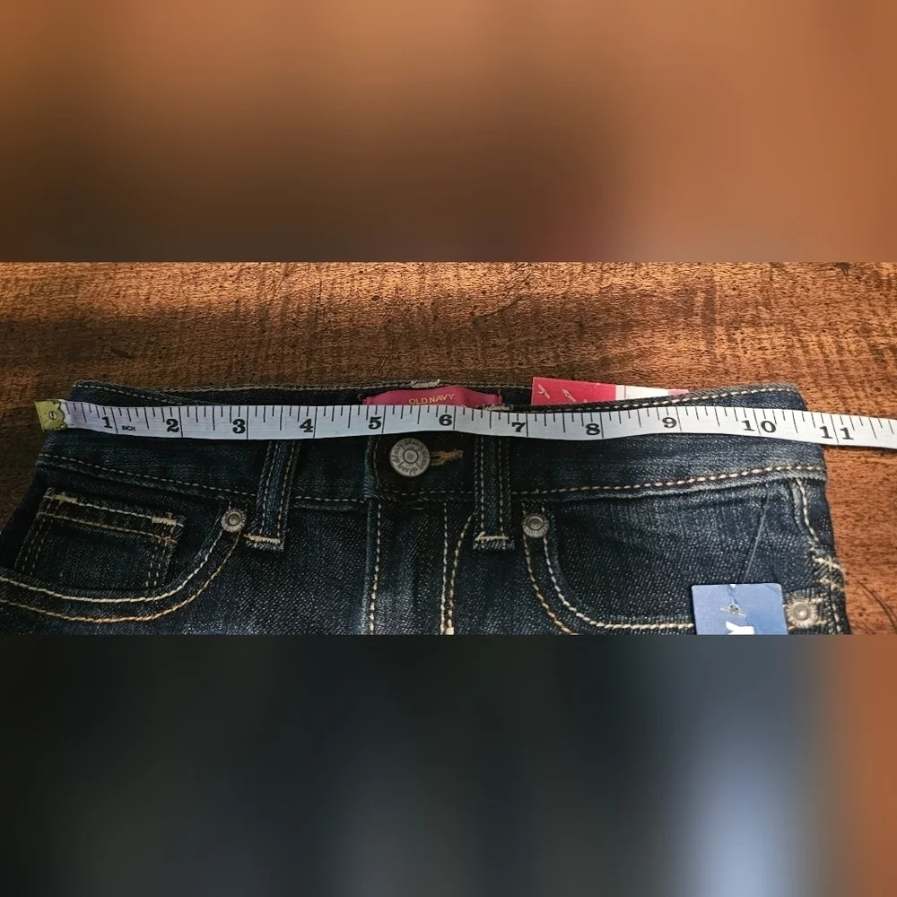 Old Navy Boot-Cut Girls Jeans Size 6 Slim-NWT